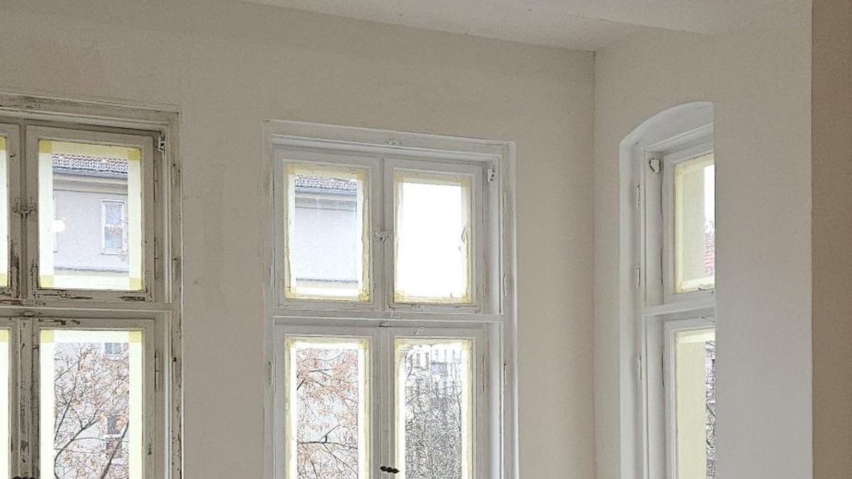 Renovierte Altbauwohnung in der Bänschstraße in Berlin mit neu gestrichenen Wänden