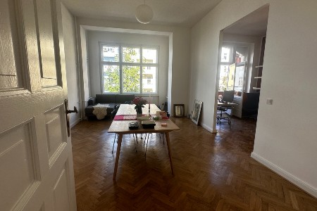 Sanierte Altbauwohnung im Zentrum von Berlin